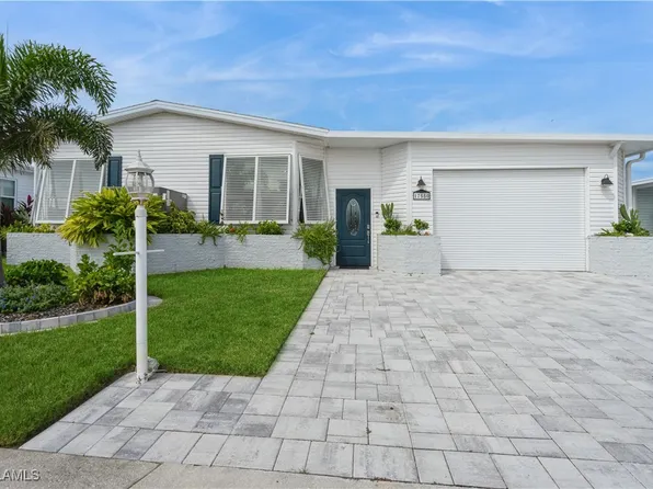 17550 Primrose Ct, Fort Myers Beach, FL 33931