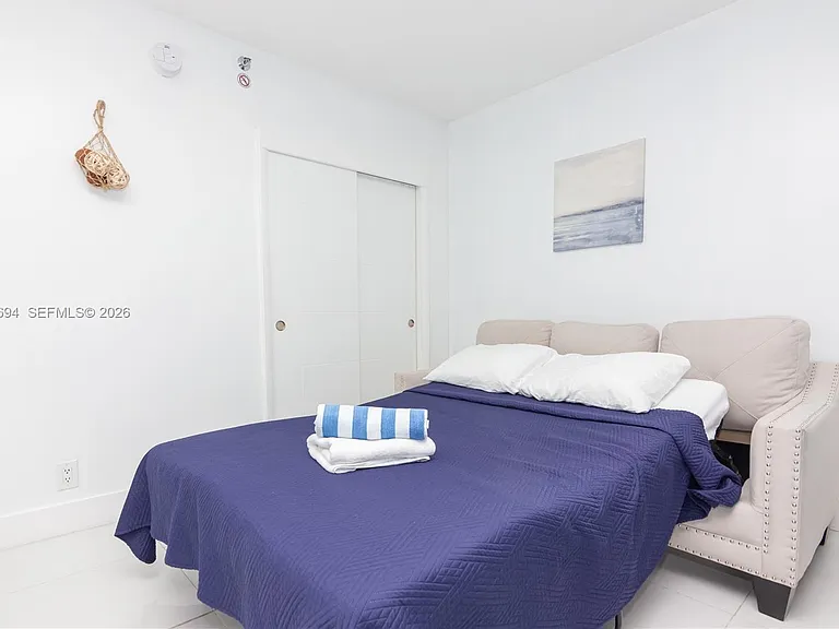 5445 Collins Ave #908 — Photo 23