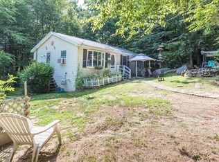 220 Long Shores Dr, Barrington, NH 03825