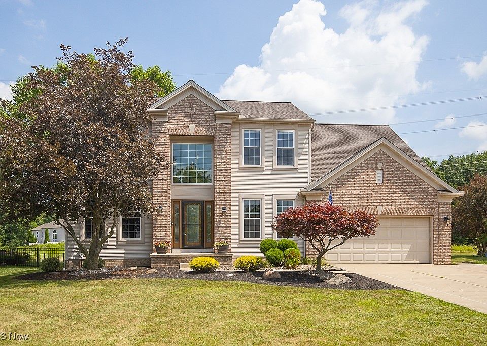 1st image of 1381 Hamilton Dr