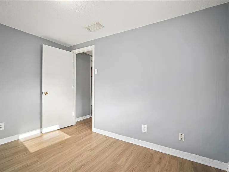 9032 Ingleside Ave #A — Photo 9
