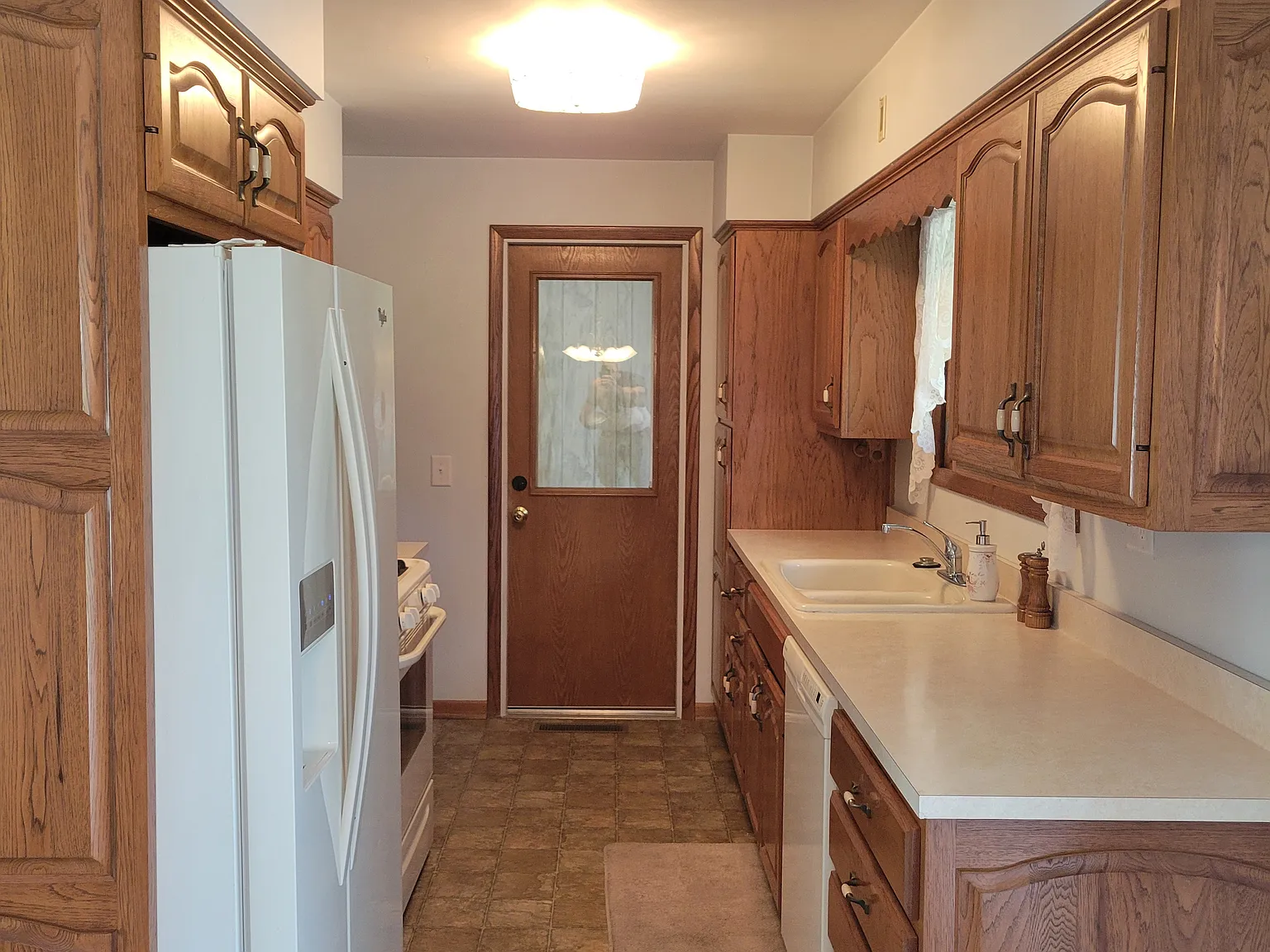 3 bed, 1152 sqft, $1,850 — Photo 4