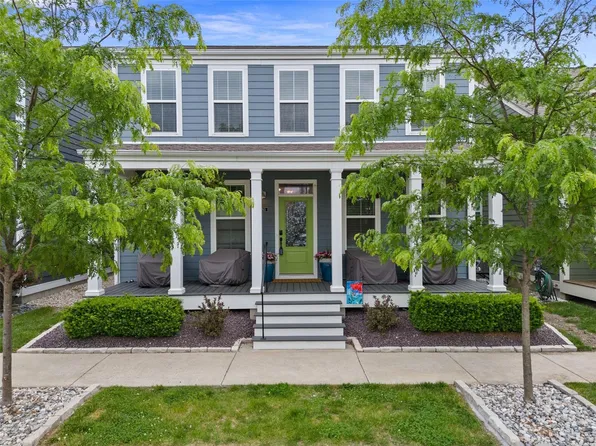 3265 Meeker St, Saint Charles, MO 63301