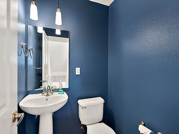 3rd image of 2160 Yakima Ct #308
