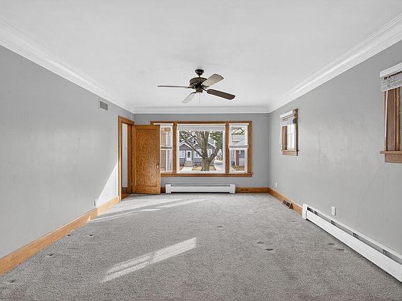 3rd image of 1008 Monroe AVENUE