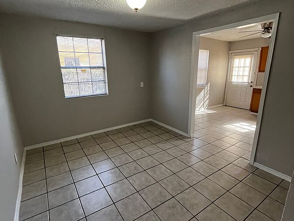 3rd image of 5470 Ergill Ln
