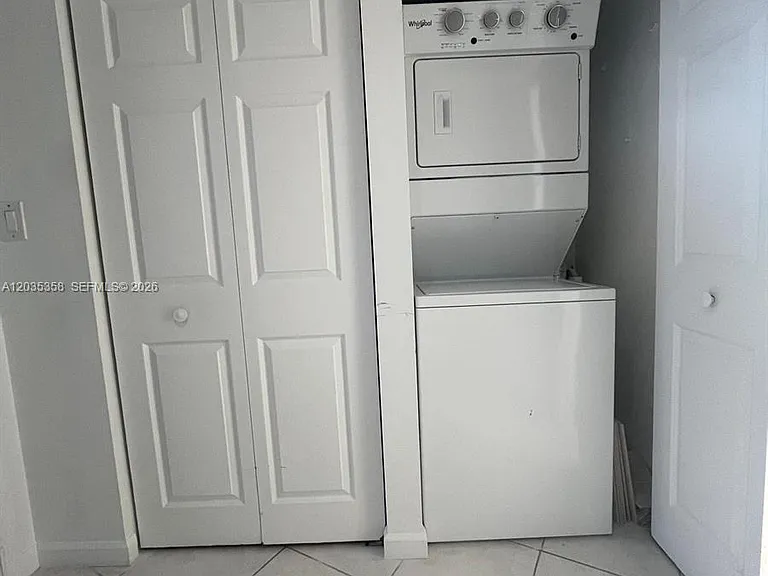 3530 Mystic Pointe Dr #1711 — Photo 9