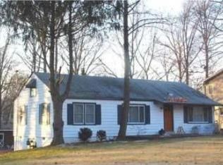 8415 Rugby Rd, Manassas Park, VA 20111