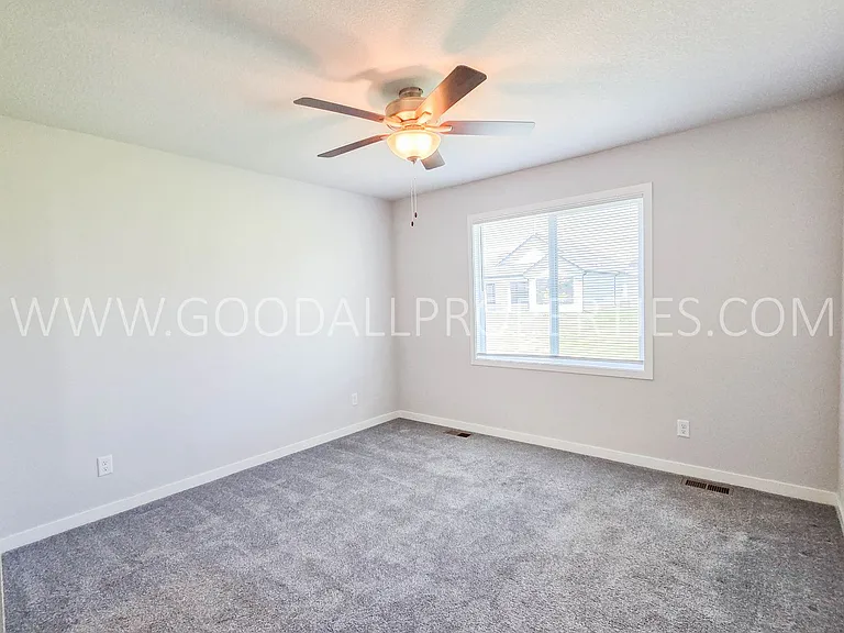 18203 Alpine Dr — Photo 8