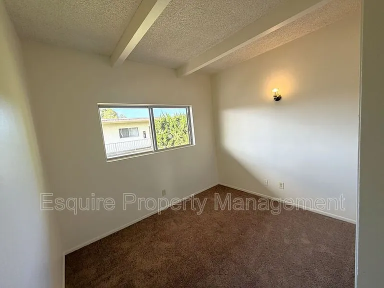 2050 N Ventura Rd #6 — Photo 12