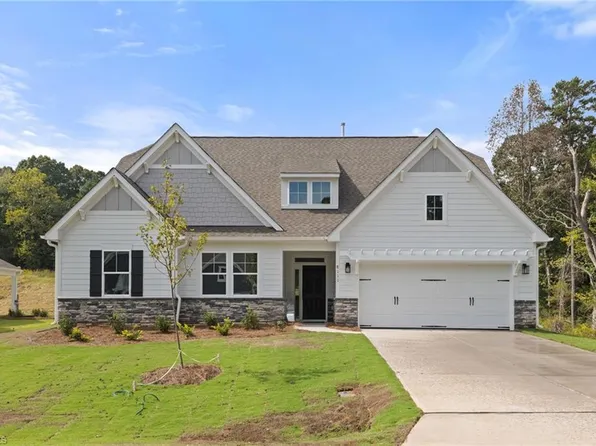 8111 Burberry Trl, Clemmons, NC 27012