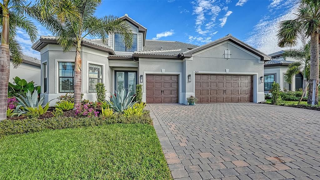 7872 Mainsail Ln, Sarasota, FL 34240 | MLS #A4687553 | Zillow