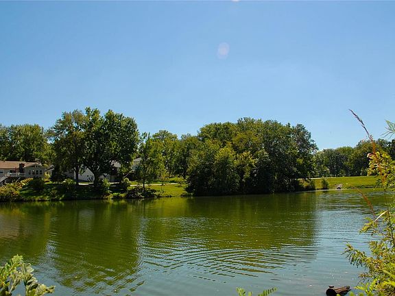 5th image of 15614 Summer Lake Dr