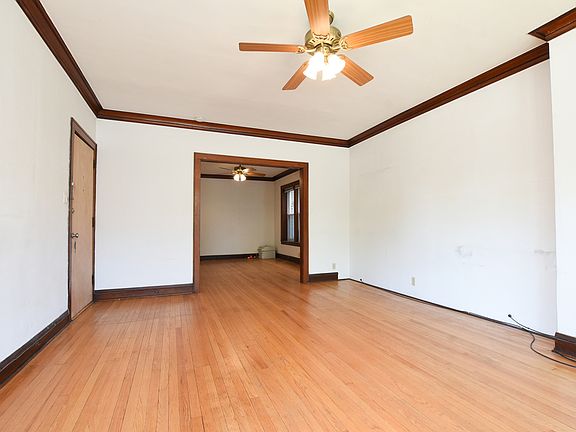 4th image of 5307 W Montrose Ave #1