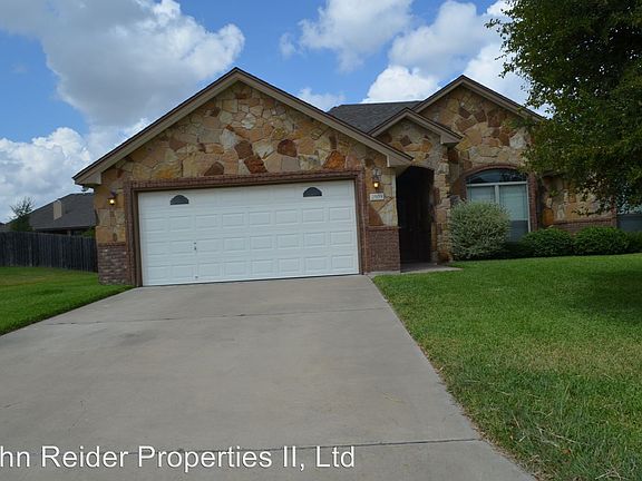 3rd image of 2503 Leatherwood Dr