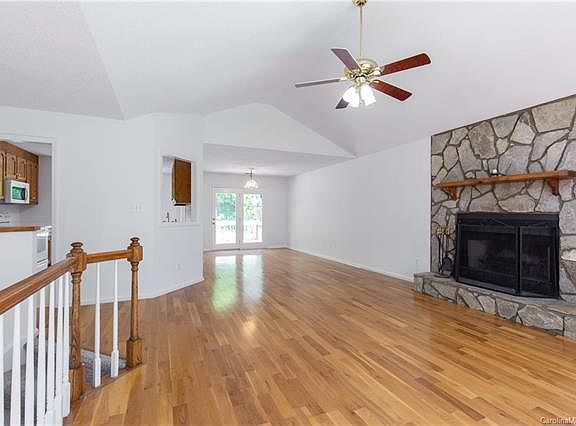 5th image of 106 S Fork Ln