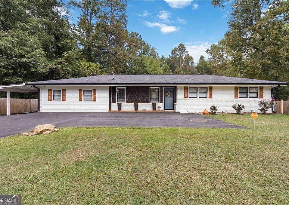 1st image of 2327 Young Rd