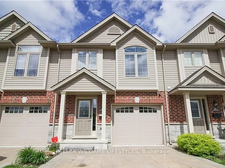 3415 Castle Rock Pl #14 — Photo 2