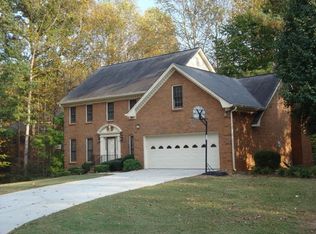 2443 Midvale Forest Dr, Tucker, GA 30084