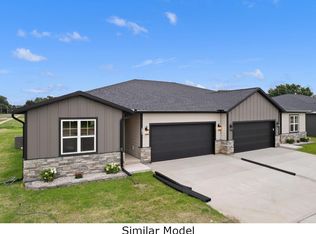 109 Hill Row, Portage, WI 53901