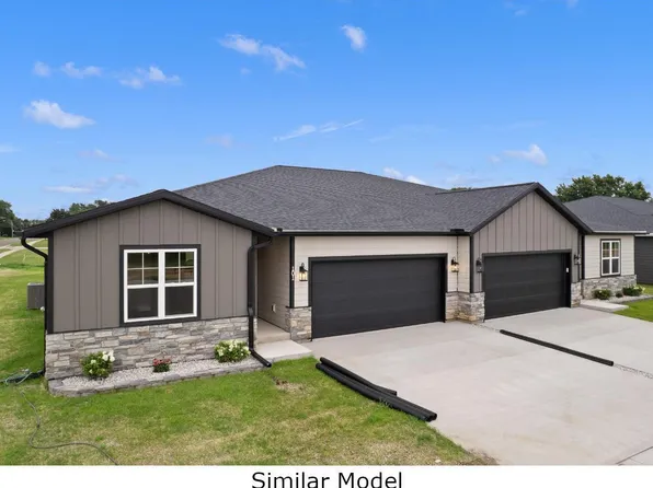 109 Hill Row, Portage, WI 53901