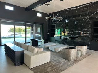 8118-20 Artesian Rd, San Diego, CA 92127