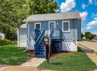 1122 Linden St, Waukesha, WI 53186