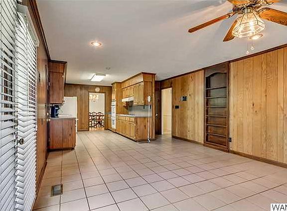 4th image of 1154 Taylorwood Cir