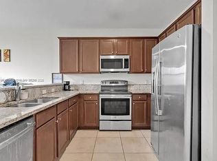 10620 NW 88th St APT 216, Doral, FL 33178
