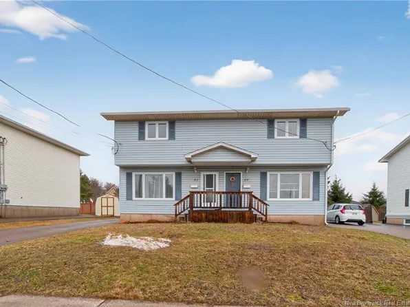 61 Berry St #59, Moncton, NB E1A 6G3