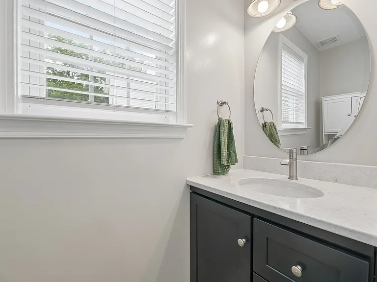 713 Mimosa Cove Rd — Photo 25