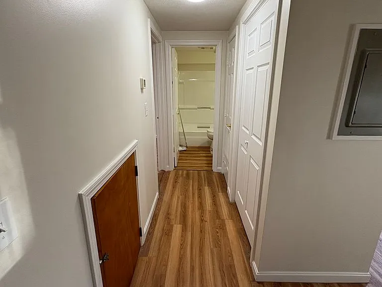 72 Cabot St — Photo 5