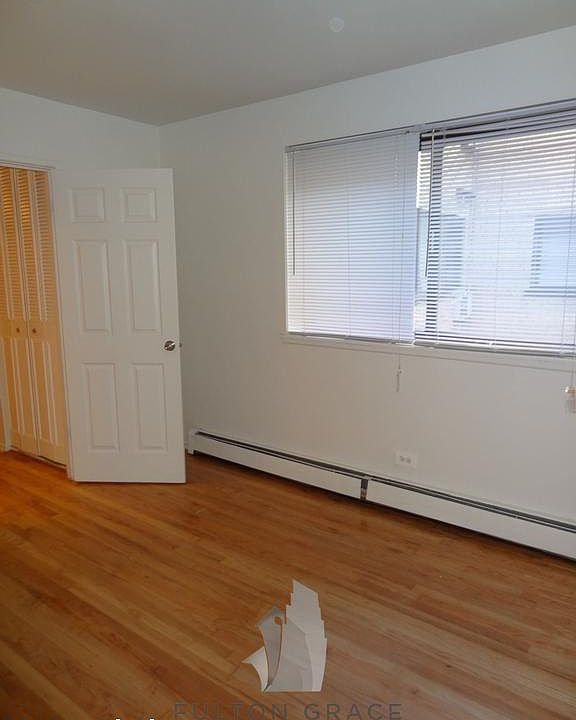 1st image of 6011 N Winthrop Ave #315