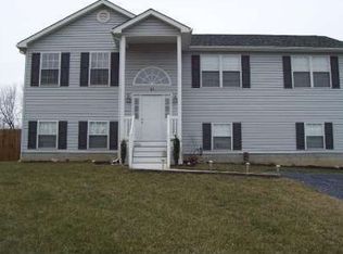 57 Fadely Ave, Edinburg, VA 22824