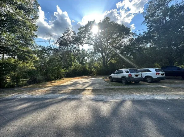 2001 Circle Oak Rd, Pollock, LA 71467