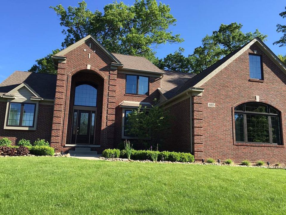 1st image of 485 Manitou Ln