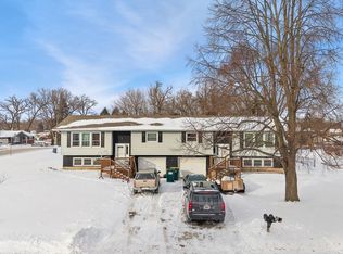 451 Bonnie Rd, Cottage Grove, WI 53527