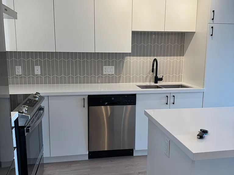 20838 78b Ave #A309 — Photo 1