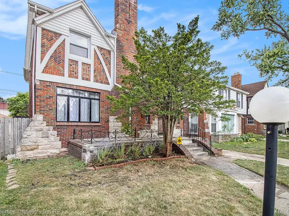 17585 Wisconsin St, Detroit, MI 48221