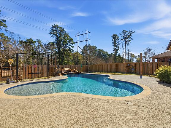 5th image of 14046 Wolftrap Ln