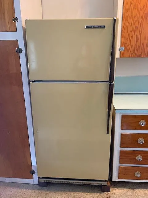 1 bed, 300 sqft, $755 — Photo 4