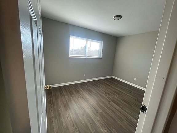5th image of 1545 Alexandria Dr #4A