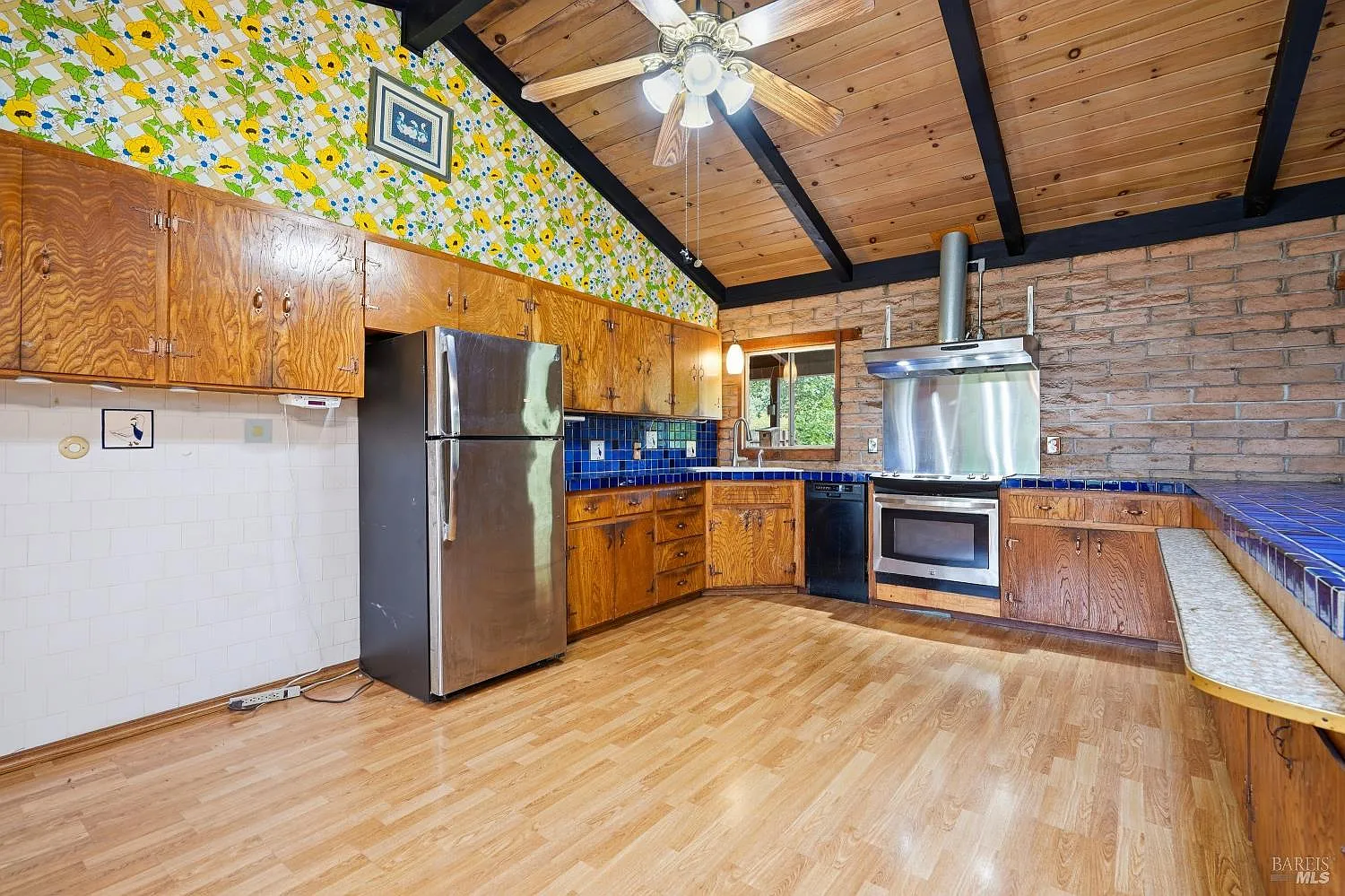 19229 Orange Avenue - Photo 11