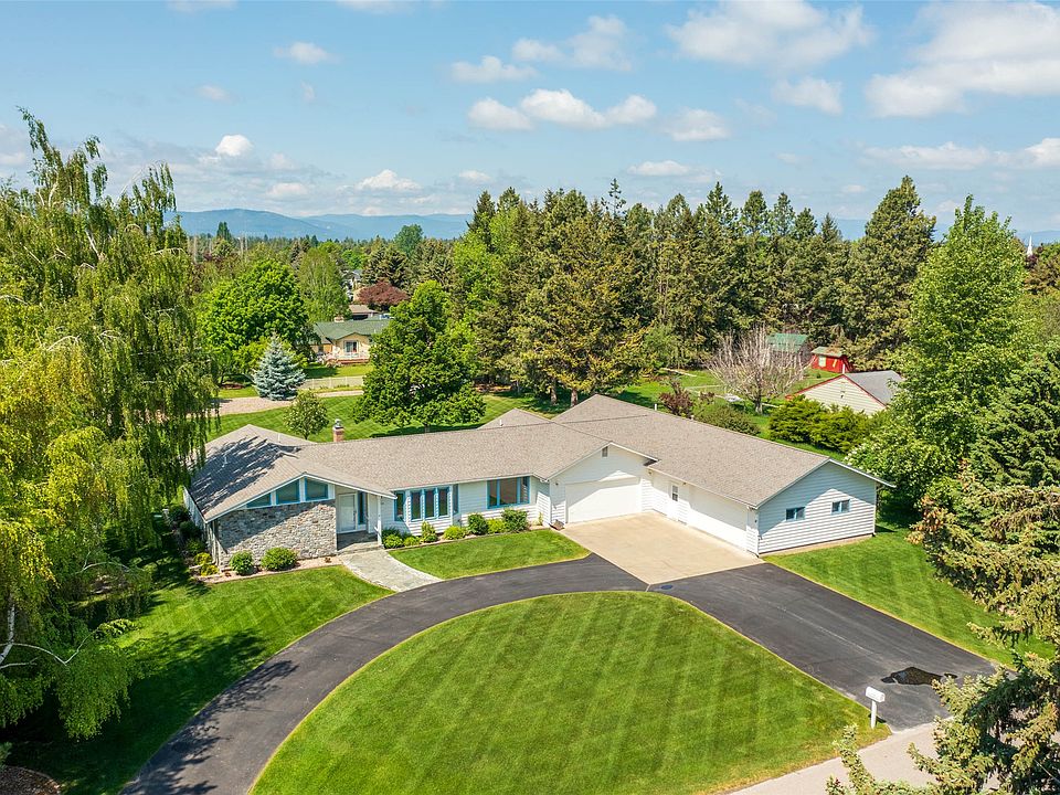 1st image of 158 Somerset Dr