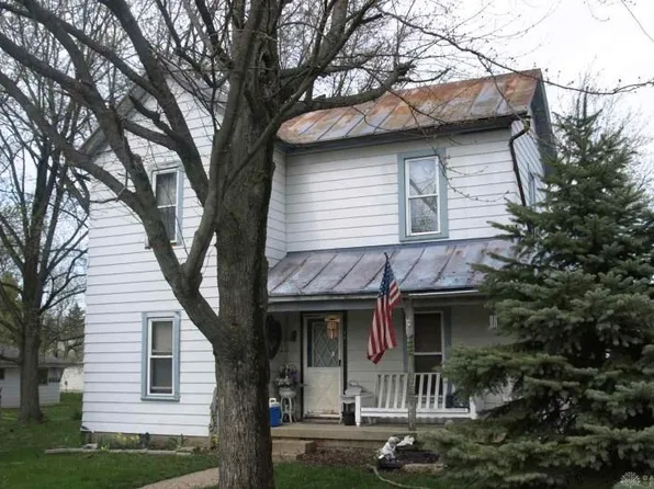 64 Church St, Cedarville, OH 45314
