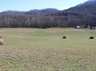 4 Judd Ln, Lancaster, TN 38569