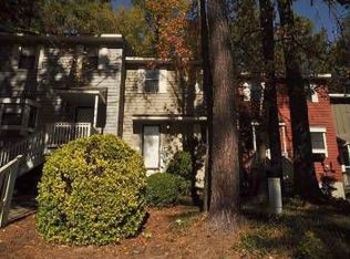 5765 Forest Lawn Ct, Raleigh, NC 27612