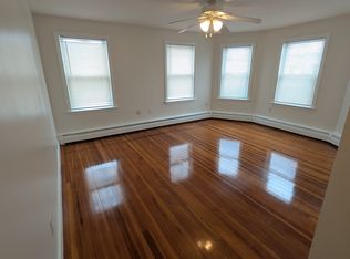 1123 Washington St #3-R, Norwood, MA 02062