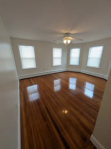 1123 Washington St #3-R Photo 1