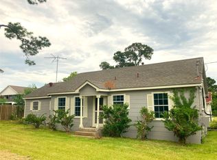 1005 Staples Ave, Seabrook, TX 77586